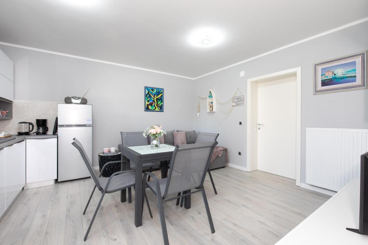 קרק Apartment Odore Di Mare With Beautiful Garden מראה חיצוני תמונה